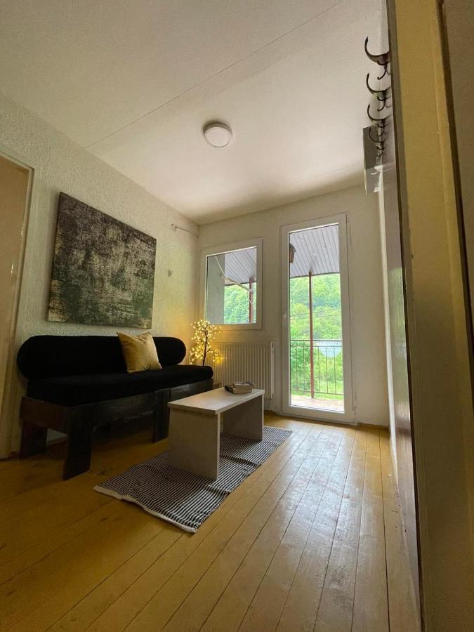 Vertical Hostel Маврово Экстерьер фото